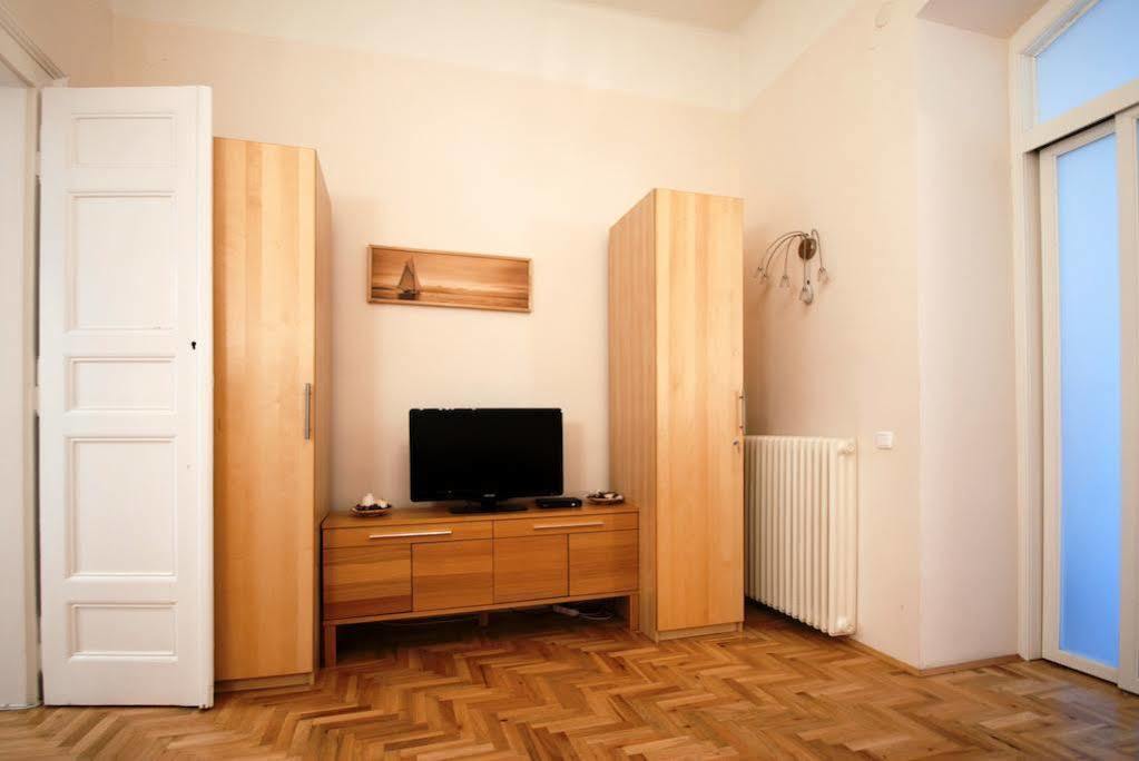 Sinagoga Apartment Budapesta Exterior foto